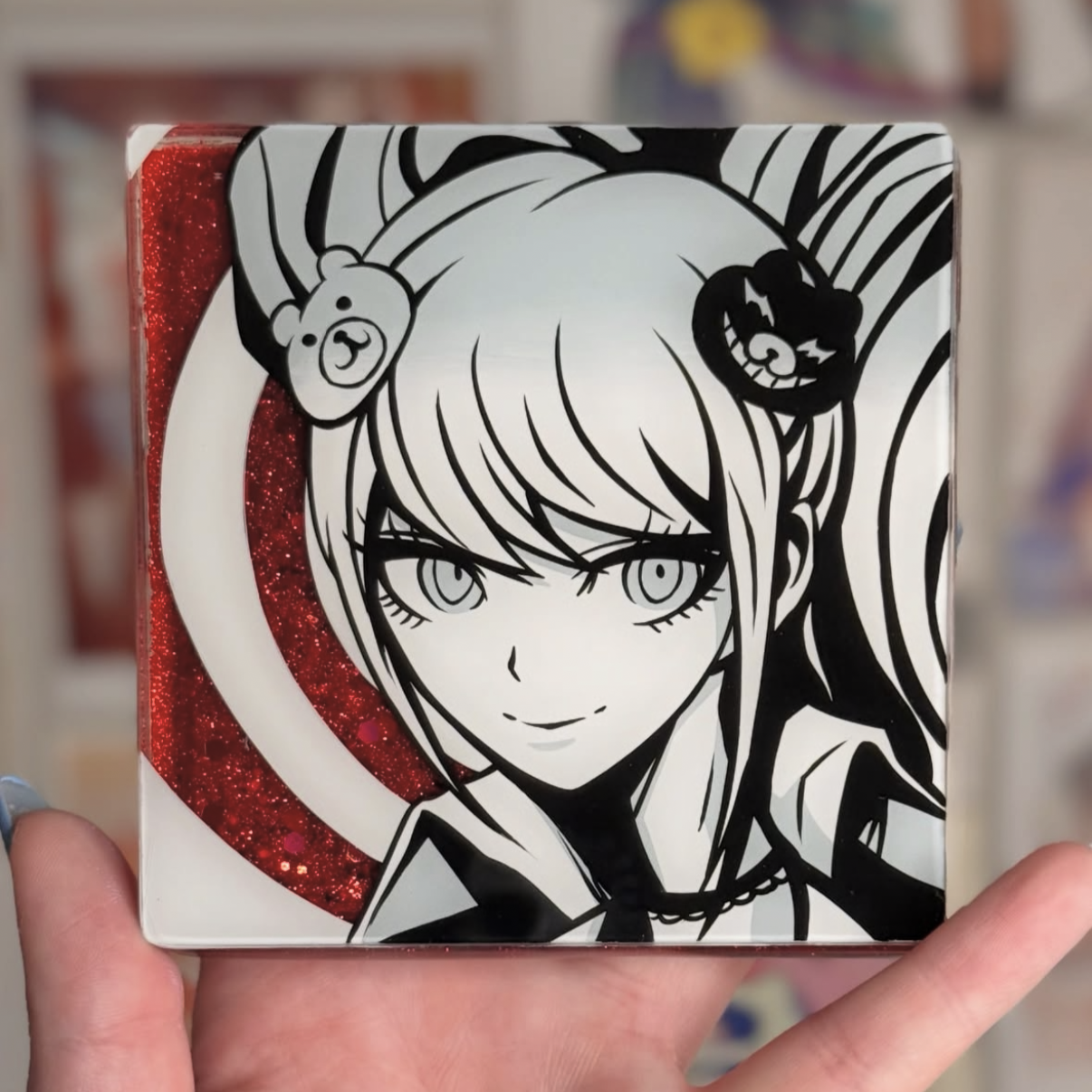 Junko Enoshima 4" Shaker